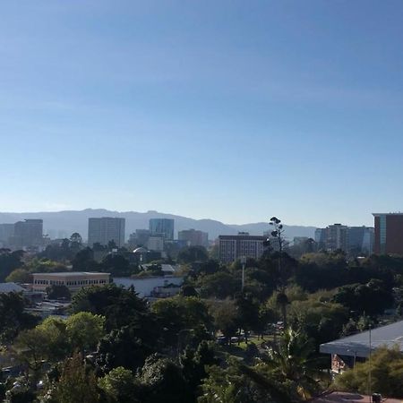 Apartamento Avenida Reforma Ciudad De Guatemala Apartment Exterior foto