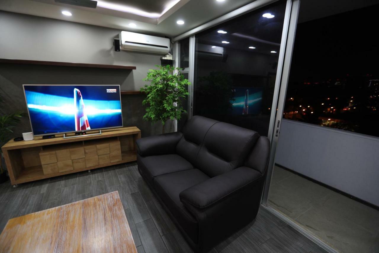 Apartamento Avenida Reforma Ciudad De Guatemala Apartment Exterior foto