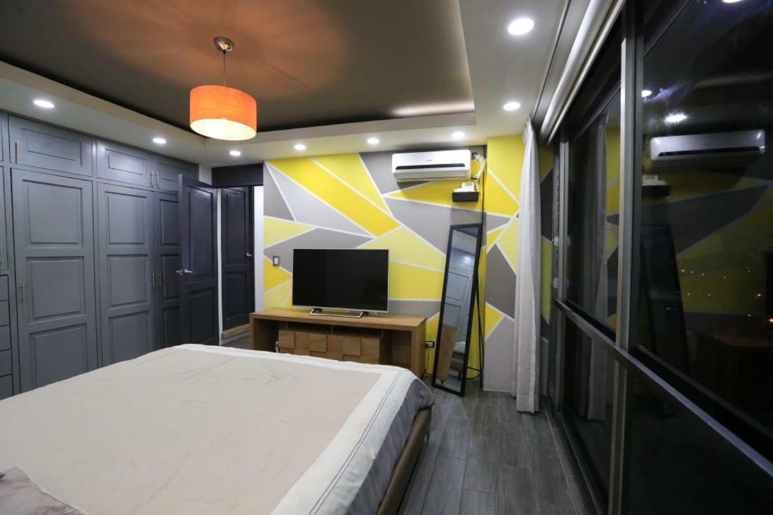 Apartamento Avenida Reforma Ciudad De Guatemala Apartment Exterior foto